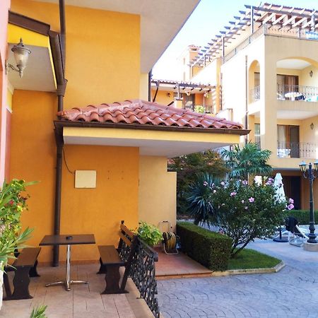 Стyдия В Комплексе Marinavill Sveti-Vlas Sweti Wlas Exterior foto